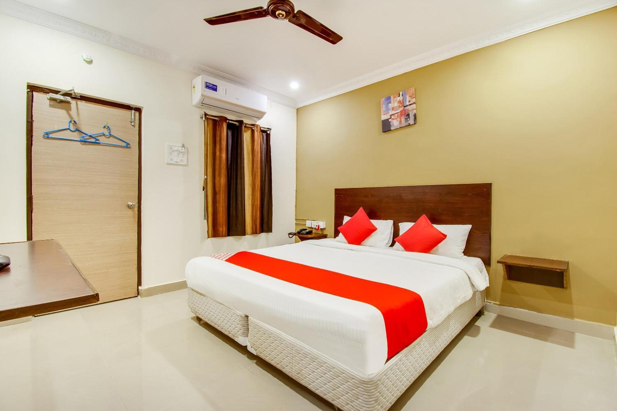 Hotel Oyo Akshaya Nest Vijayawāda Exteriér fotografie