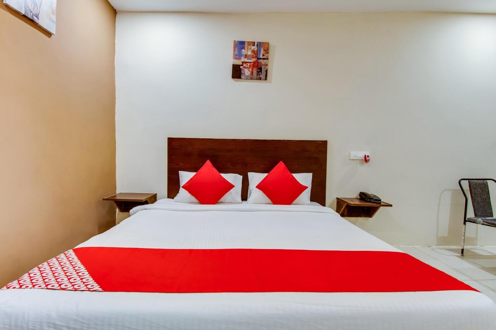 Hotel Oyo Akshaya Nest Vijayawāda Exteriér fotografie